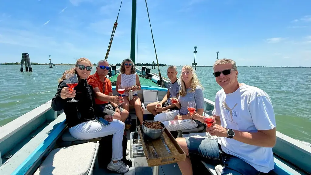 Having a good time on Stella, a classic 1965 Bragozzo